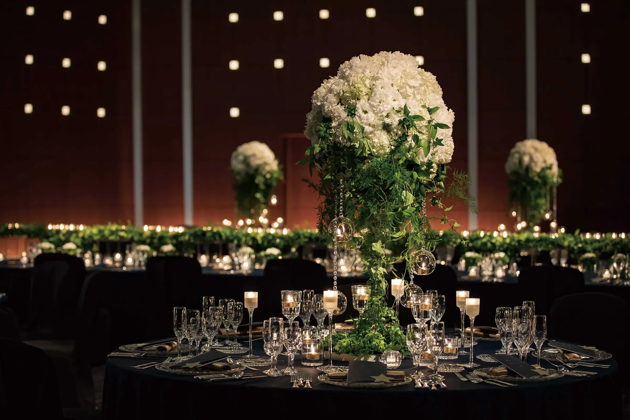 flo.dance wedding decoration