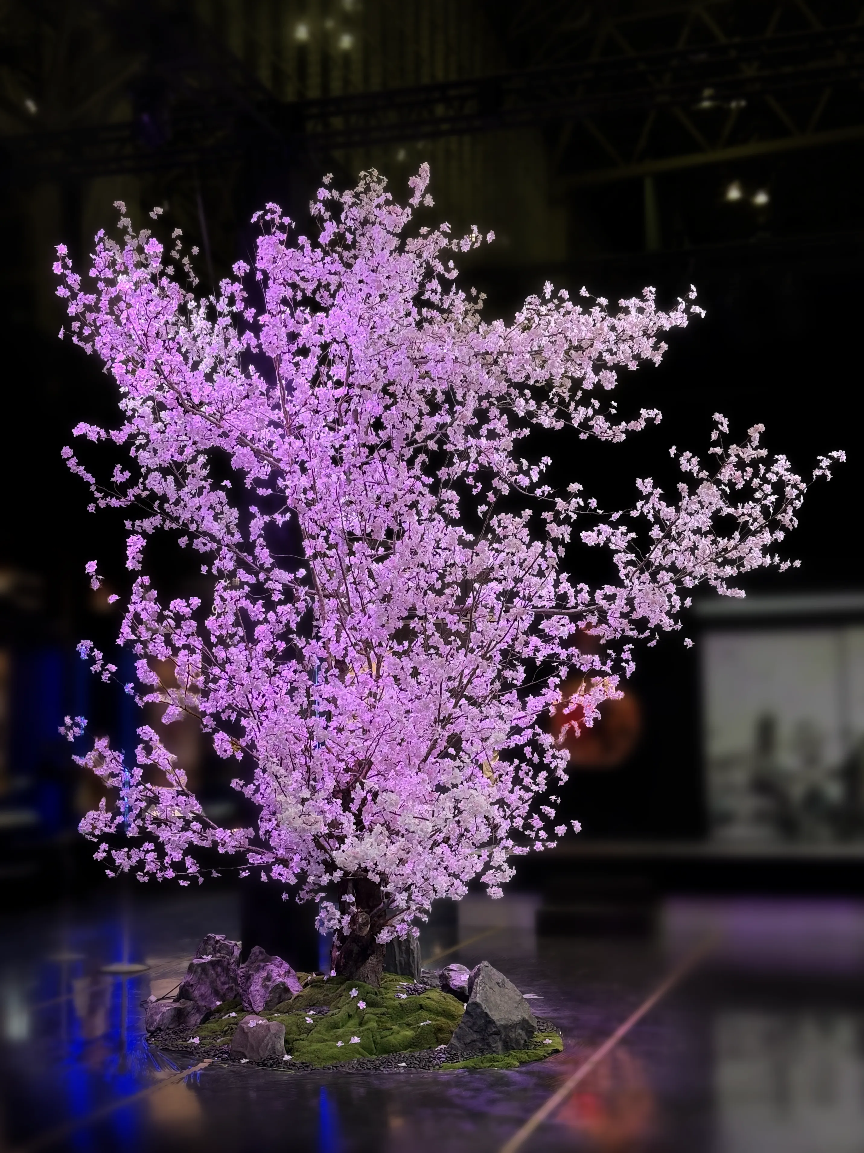 高さ5mの桜オブジェ